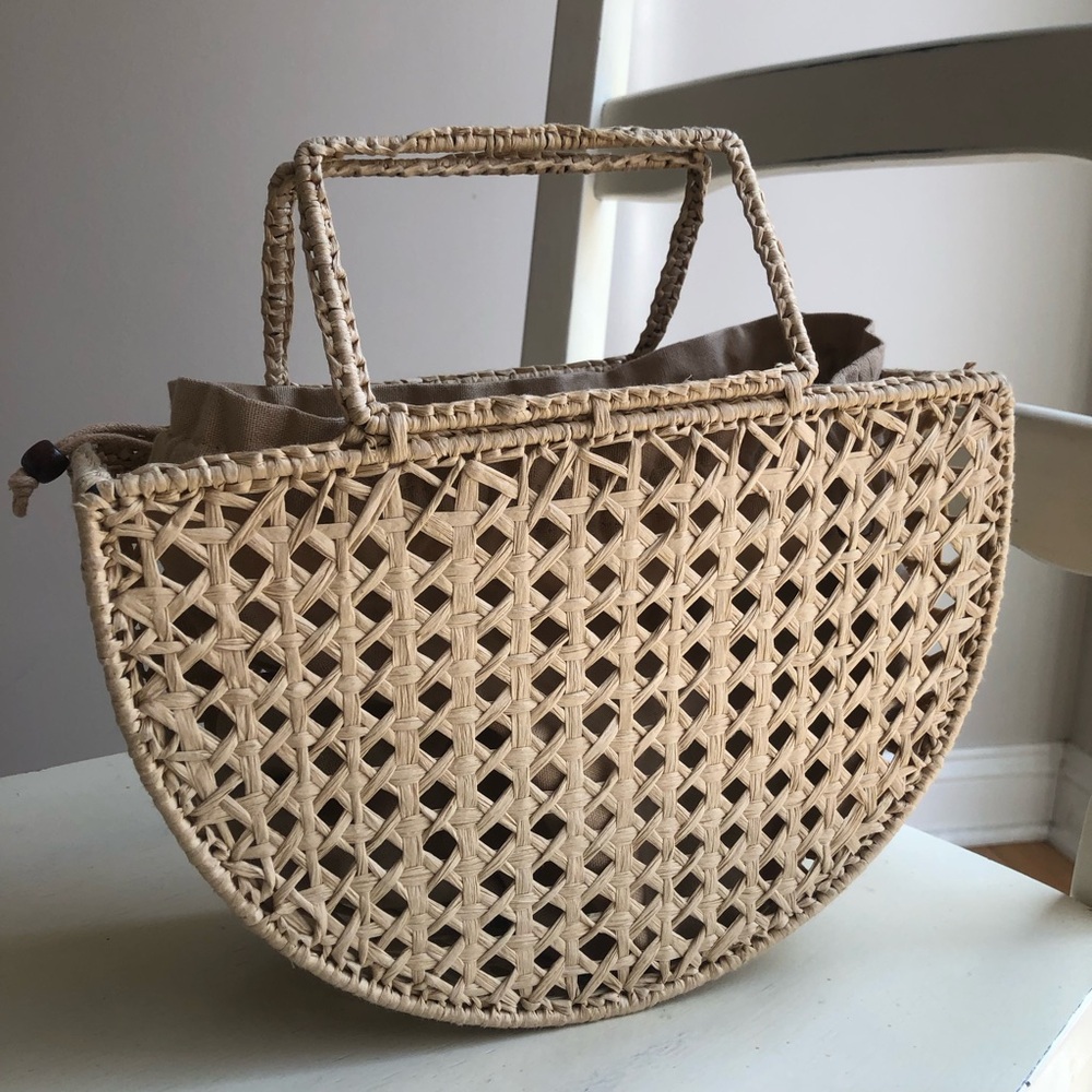 New: House of Harlow 1960 Rattan or Wicker Structured Bag - Picture 1 of 8